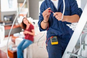 Electricistas urgencias en Mesones de Isuela 